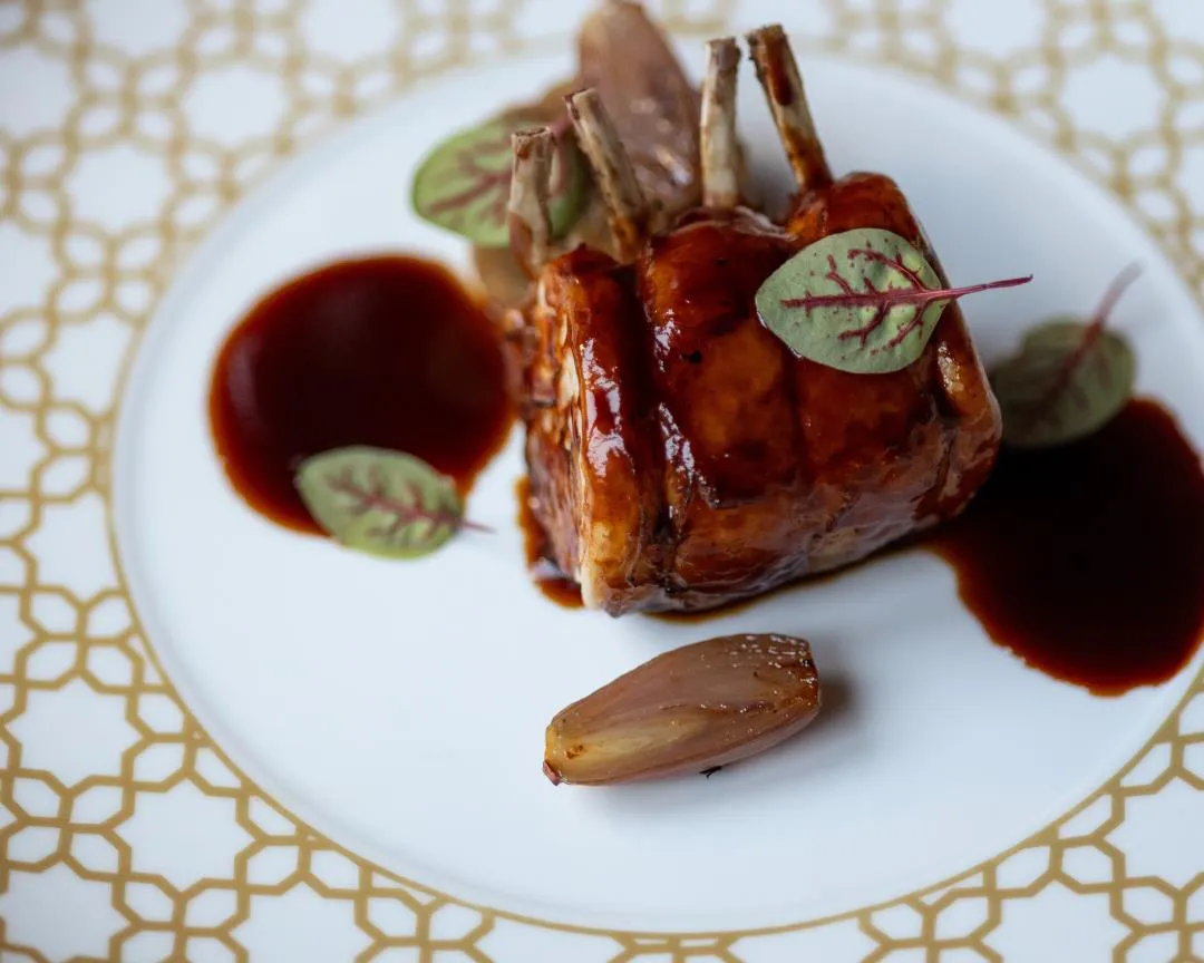 GTCarré de cordero segureño glaseado